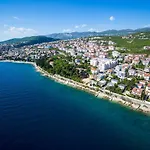 Апартаменты Amazing In