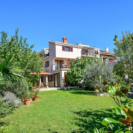 1 Crikvenica