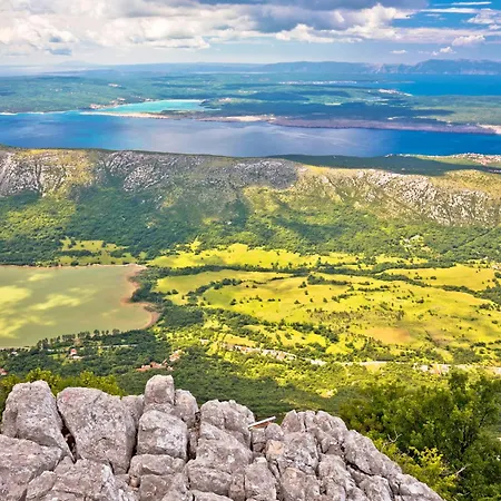 1 * Crikvenica