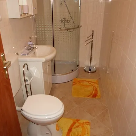 1 Apartman